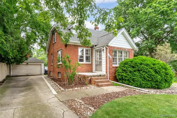 33711 Mulvey, Fraser, MI 48026
