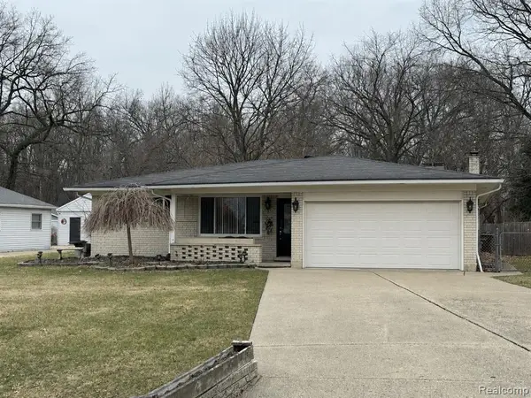 7671 Smiley, Utica, MI 48316