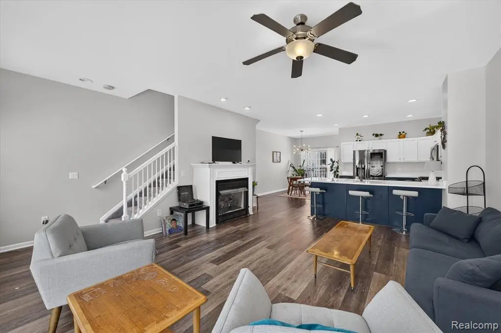 143 S 2nd, Brighton, MI 48116 - #1