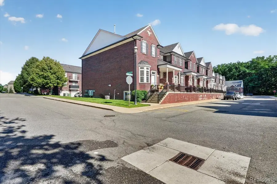 53118 Providence #41, Utica, MI  - #3