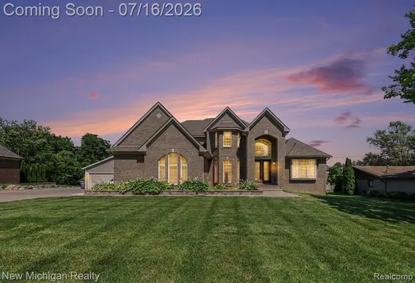 3812 Finch, Troy, MI 48084