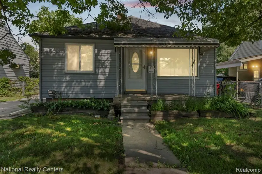 25260 Fern, Roseville, MI 48066 - #2