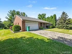 415 Bennington, Saline, MI 48176 - #3