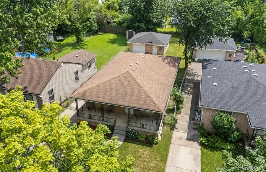 29599 Balmoral, Garden City, MI 48135 - #3