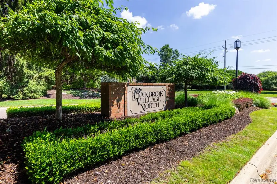 487 N Oak, Commerce, MI 48390 - #3