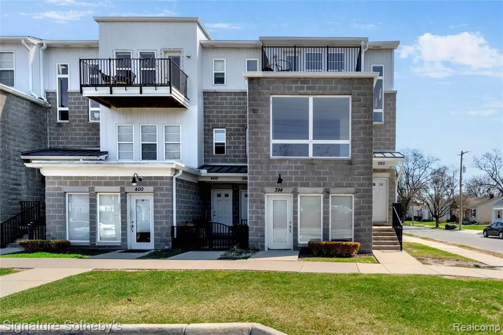 390 Hilton, Ferndale, MI 48220 - #1