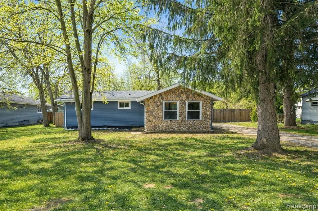 203 Chaney, Van Buren, MI 48111 - #1