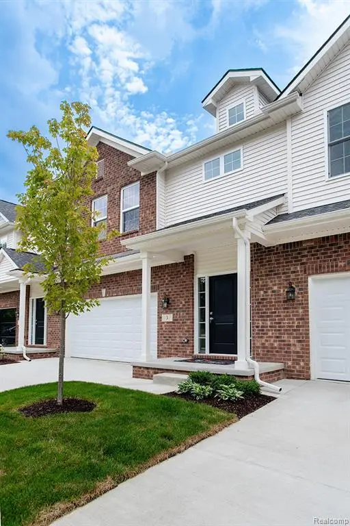 16 Grandview Ci Grandview #56, White Lake, MI 48386 - #3