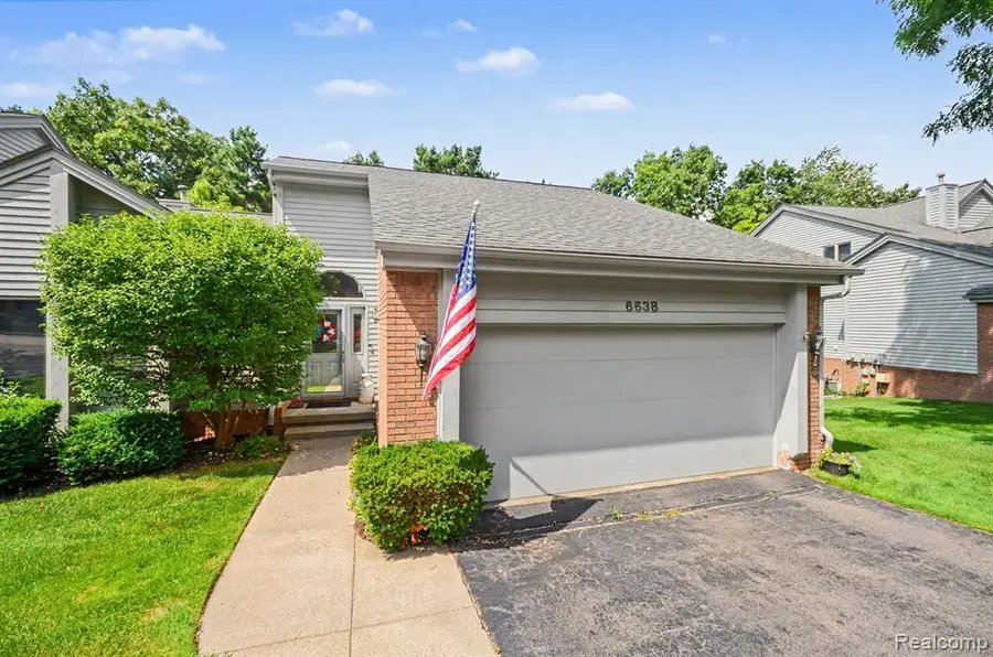 6638 Ridgeview, Clarkston, MI 48346 - #3