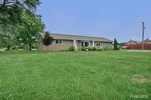 28645 32 Mile, Richmond, MI 48062 - #2
