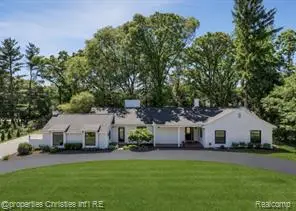 1257 Charrington, Bloomfield Hills, MI 48301