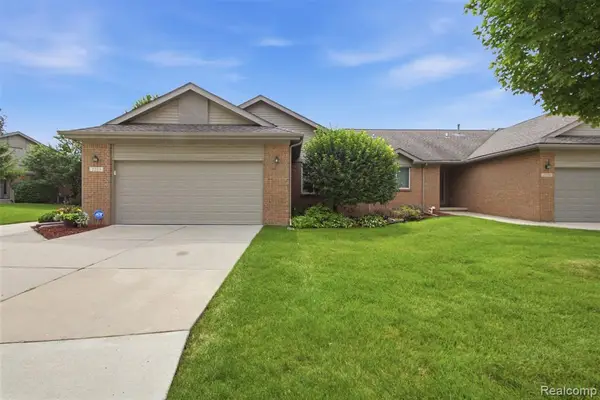 2223 Fairway, Canton, MI 48188