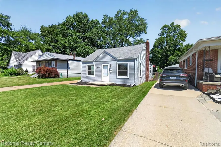 28544 Balmoral, Garden City, MI 48135 - #2