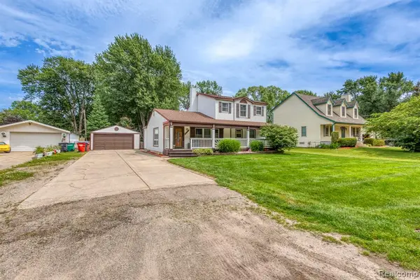 39076 Winkler, Harrison Twp, MI 48045