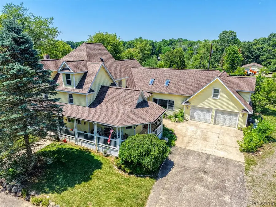 7500 Farley, Pinckney, MI 48169 - #3