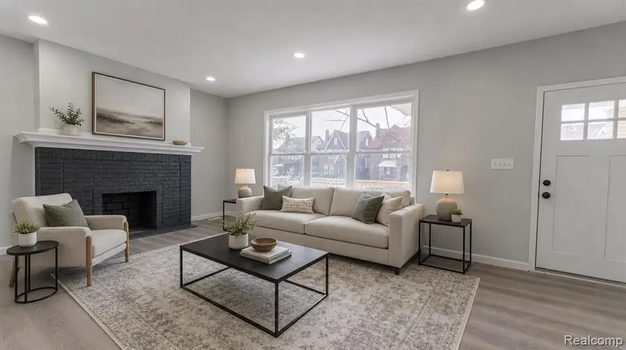 3303 Lawrence, Detroit, MI 48206 - #2