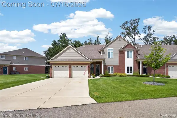 3773 Eagle Creek, Shelby Twp, MI 48317