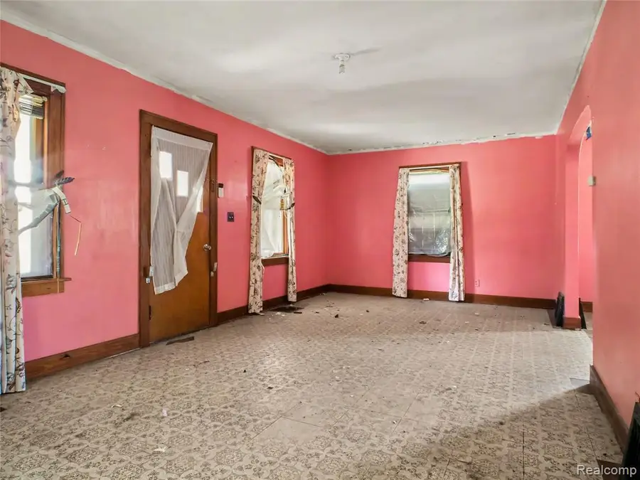 3009 Janes, Saginaw, MI 48601 - #2