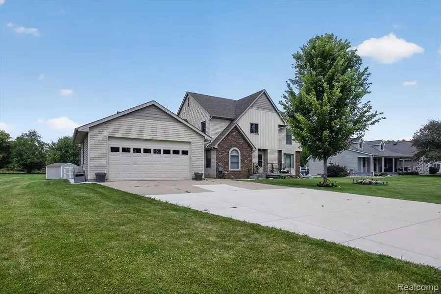6888 Slawski, Fowlerville, MI 48836 - #2