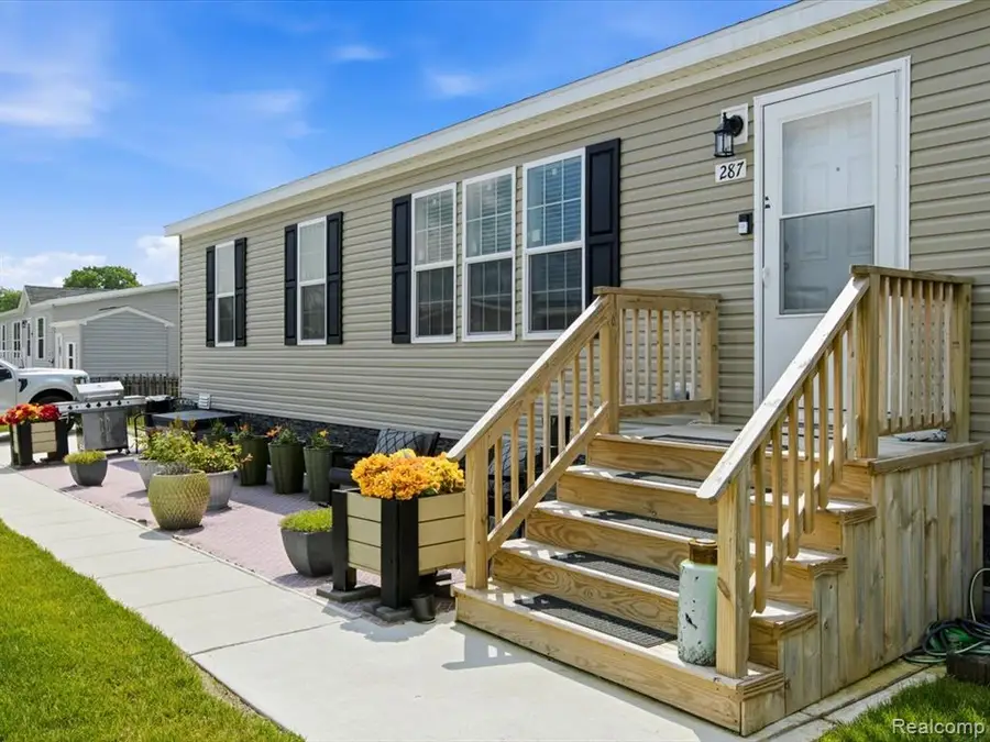 287 Rosebud, Port Huron, MI 48060 - #2