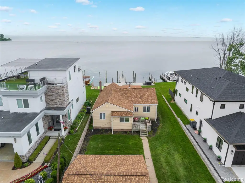 41260 Conger Bay, Harrison Township, MI 48045 - #1