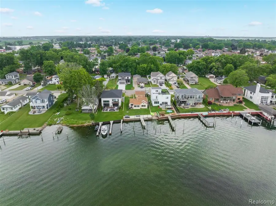 41260 Conger Bay, Harrison Township, MI 48045 - #2