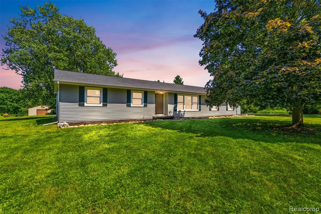 9200 Hickory Ridge, Holly, MI 48442 - #1