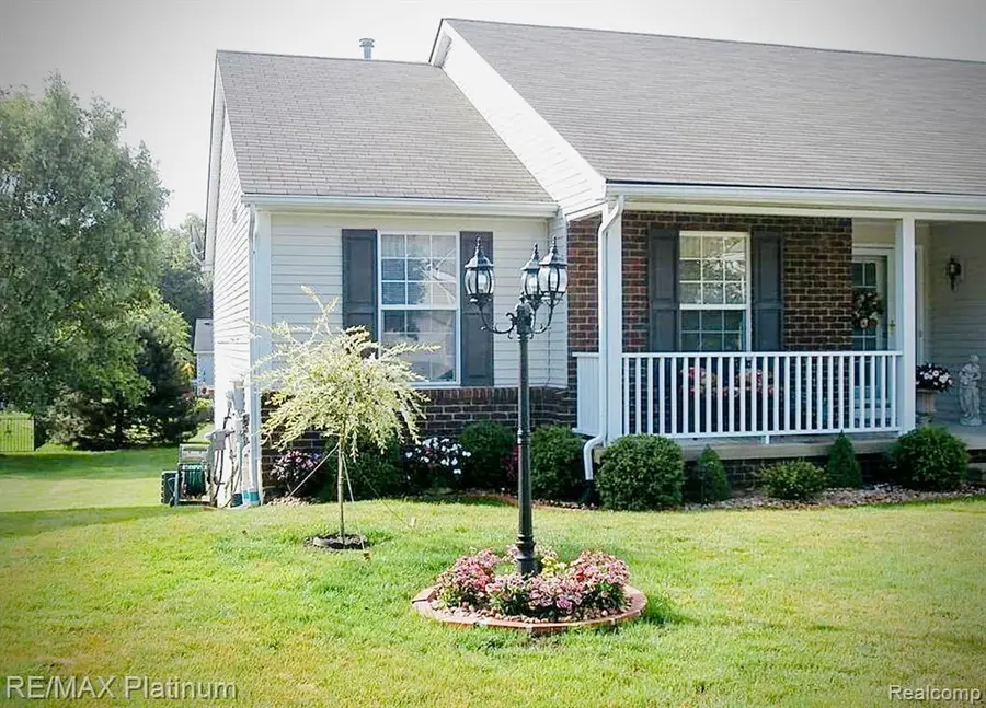 707 Glenlivet, Howell, MI 48843 - #3