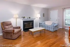 3145 Hidden Ridge, Waterford, MI 48328 - #3