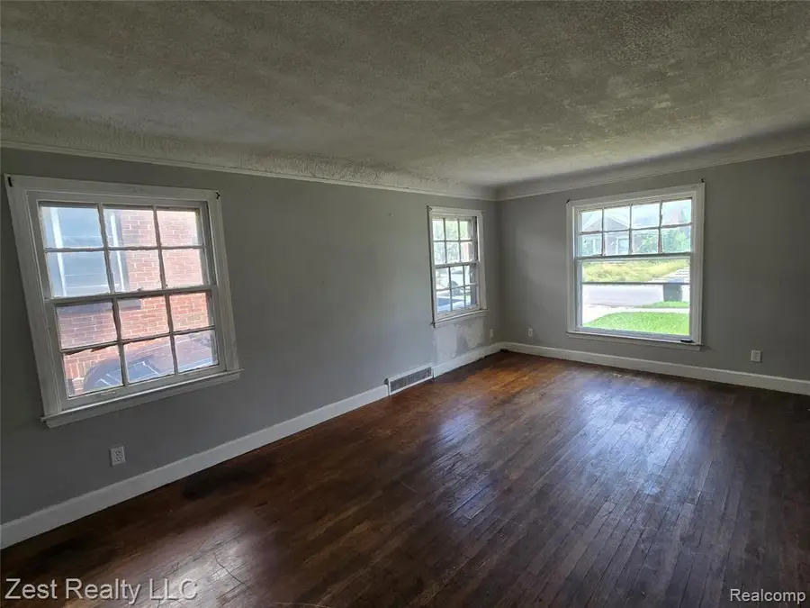 12055 Nashville, Detroit, MI 48205 - #3