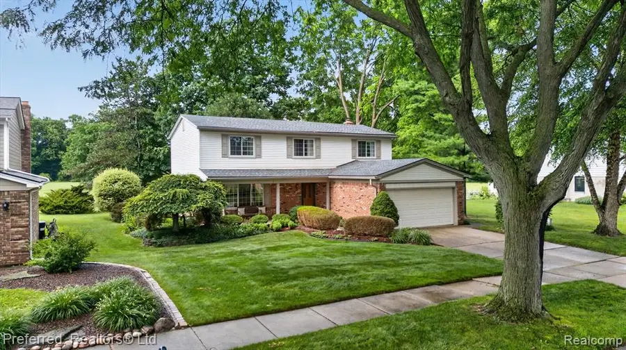 46596 Maidstone, Canton, MI 48187 - #3