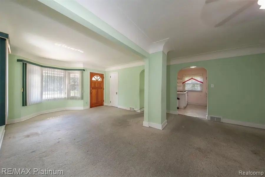 18696 Inkster, Redford, MI 48240 - #3