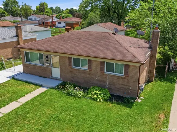 3218 E 14 Mile, Warren, MI 48092