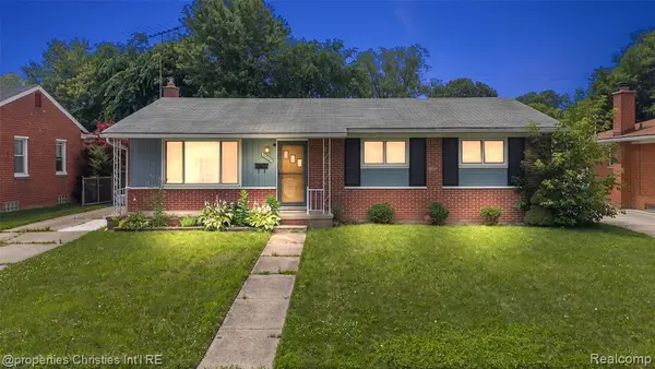 9961 Merriman, Livonia, MI 48150