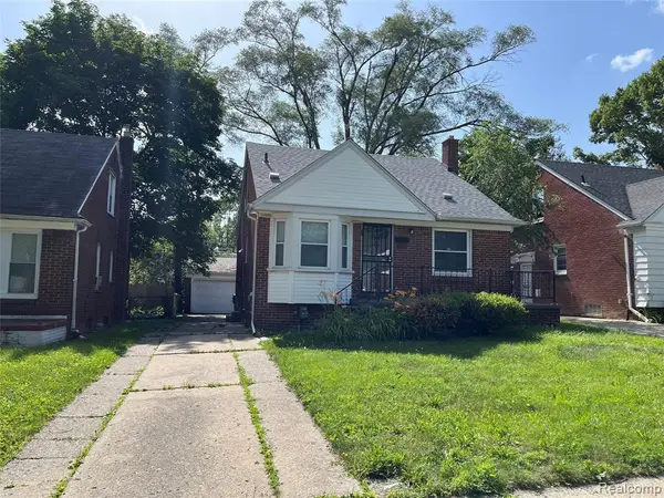 18307 Shaftsbury, Detroit, MI 48219
