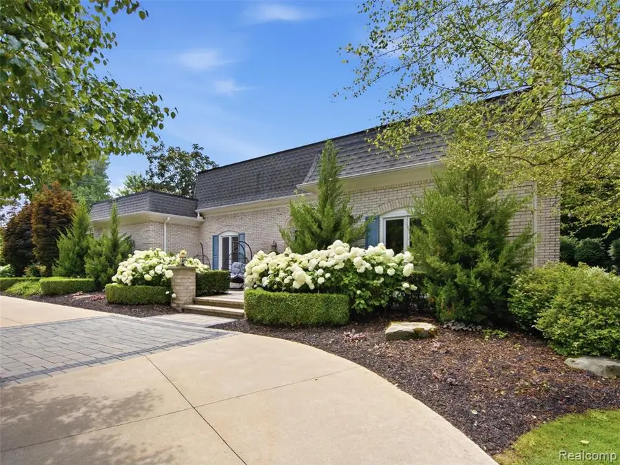 1281 Twin Maples, Bloomfield, MI 48301 - #3