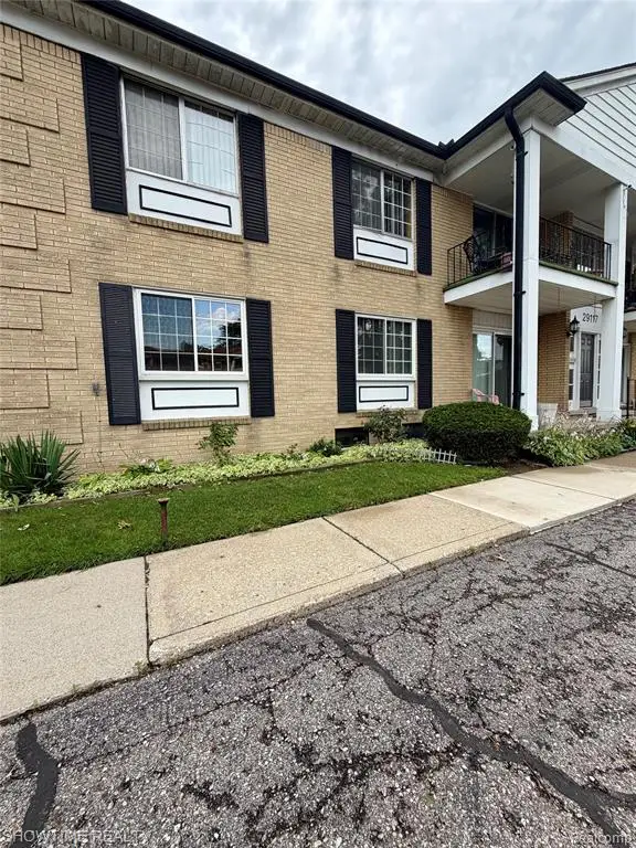29117 Hayes #3, Warren, MI 48088