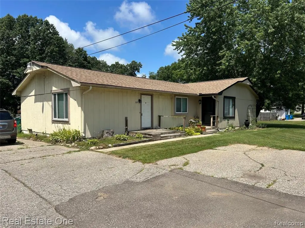 2659 Benstein, Commerce, MI 48390 - #1