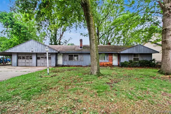 1809 N Walton, Westland, MI 48185