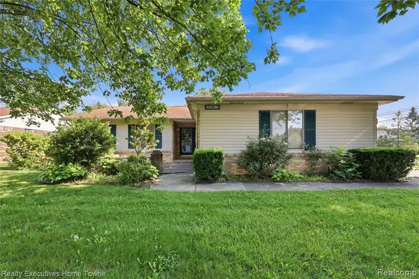 5281 Shruboak, Sterling Heights, MI 48310