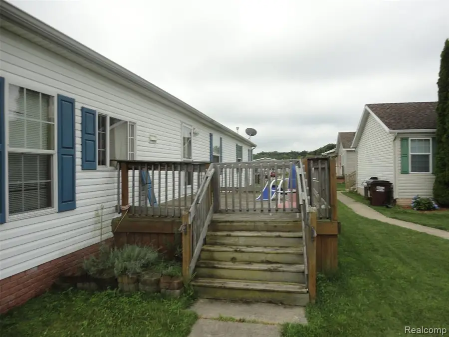 5931 Megans Ridge, Monroe, MI 48161 - #3