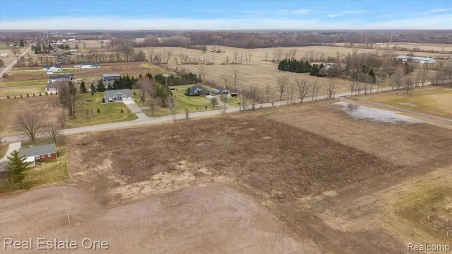 72823 Romeo Plank Rd, Armada, MI 48005 - #2