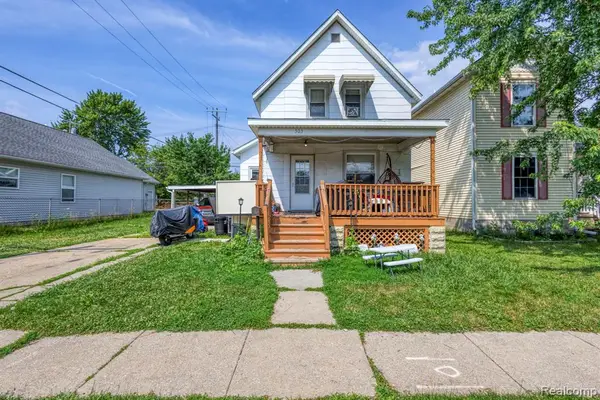 503 14th, Port Huron, MI 48060