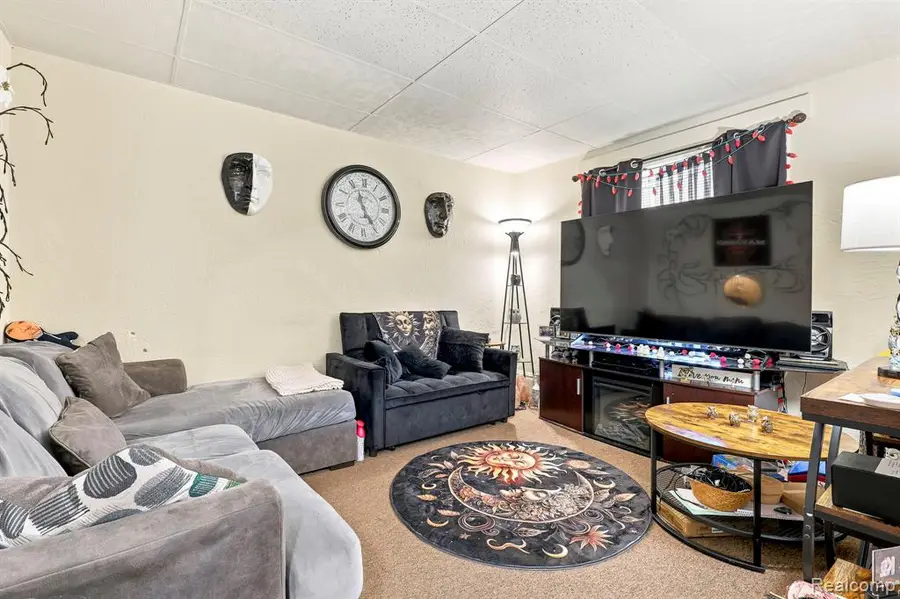 503 14th, Port Huron, MI 48060 - #2