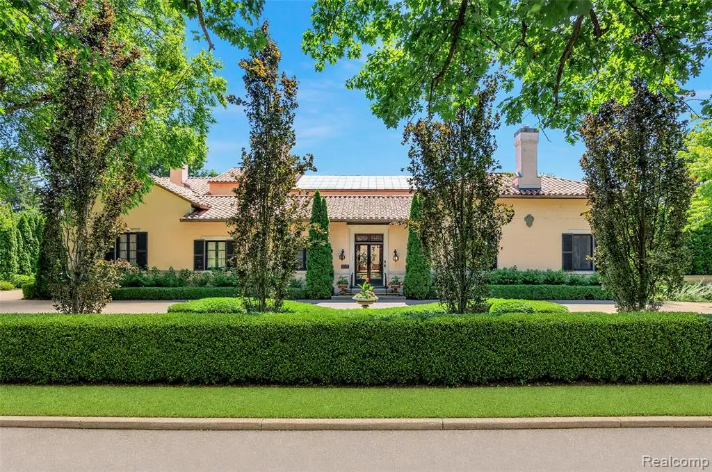 189 Cloverly, Grosse Pointe Farms, MI 48236 - #1