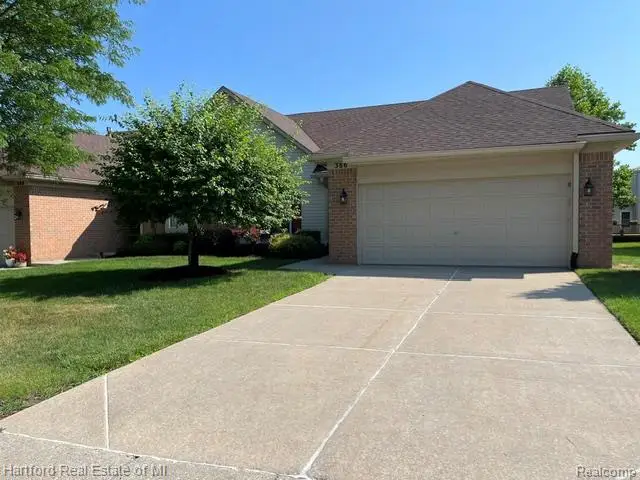 386 N Oak, Walled Lake, MI 48390 - #2