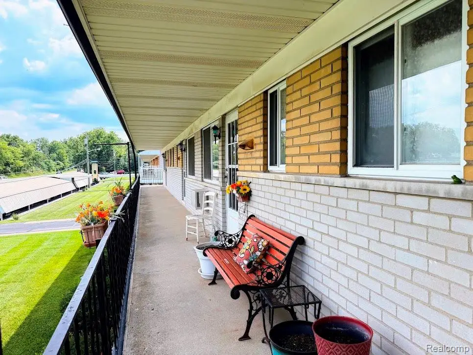 26965 Milford #38, South Lyon, MI 48178 - #1