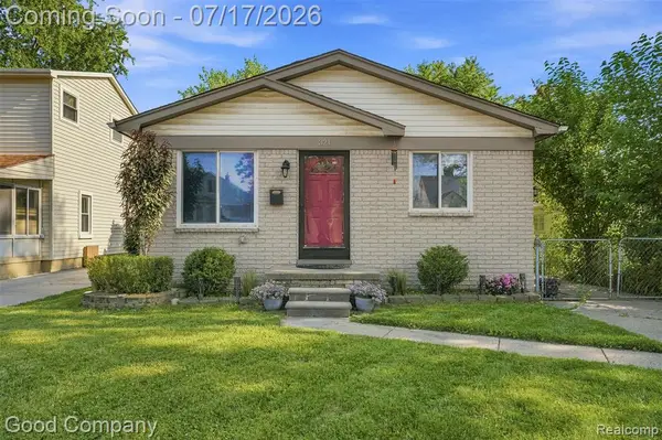 321 Manatee, Hazel Park, MI 48030