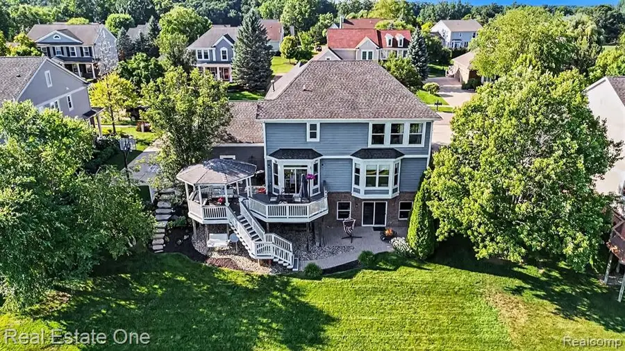 1809 Cheshire, Commerce Township, MI 48382 - #3