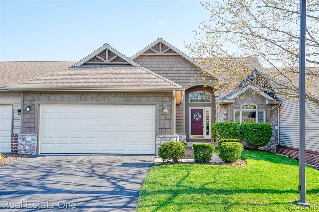 2243 Willow Tree, Brighton, MI 48116 - #1